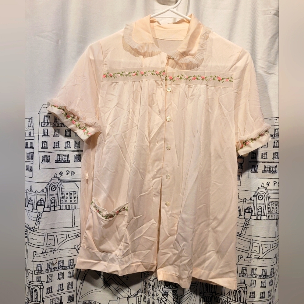 Vintage Rogers Pajama/lingerie Top EUC Size 32